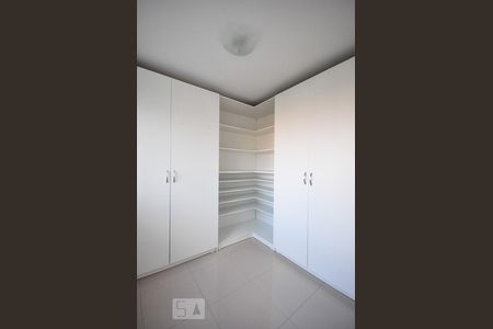 Quarto 2 de apartamento para alugar com 3 quartos, 70m² em Jardim Arpoador, São Paulo