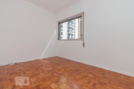 Quarto 1 de apartamento para alugar com 2 quartos, 70m² em Moema, São Paulo