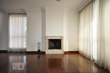 Detalhe da sala de apartamento à venda com 4 quartos, 160m² em Vila Suzana, São Paulo