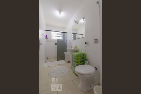 Banheiro de apartamento à venda com 2 quartos, 115m² em Vila Clementino, São Paulo