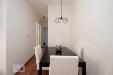 Apartamento para alugar com 46m², 2 quartos e 1 vagaSala