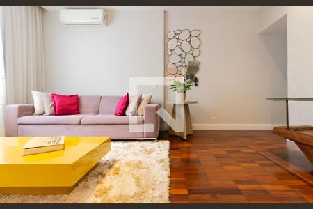 Sala de apartamento para alugar com 2 quartos, 100m² em Leblon, Rio de Janeiro