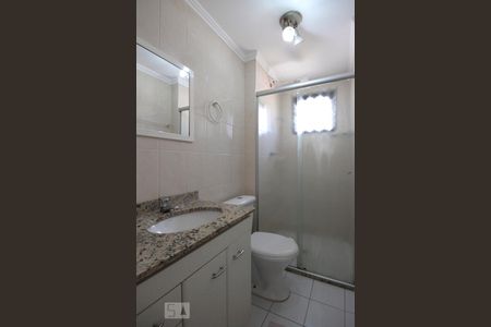 Banheiro de apartamento para alugar com 1 quarto, 45m² em Consolação, São Paulo