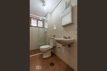 Banheiro  de apartamento à venda com 3 quartos, 234m² em Vila Mascote, São Paulo
