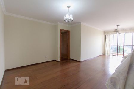 Apartamento à venda com 117m², 3 quartos e 2 vagasSala