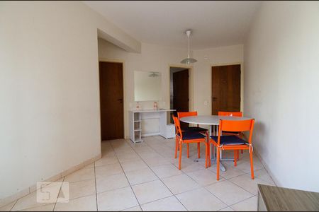 Sala de apartamento à venda com 1 quarto, 59m² em Cambuí, Campinas