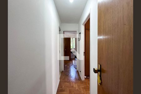 Corredor Quartos de apartamento à venda com 3 quartos, 83m² em Vila Cruzeiro, São Paulo