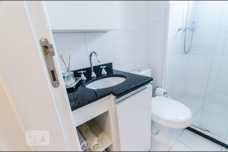 Banheiro Suíte de apartamento para alugar com 2 quartos, 55m² em Quarta Parada, São Paulo