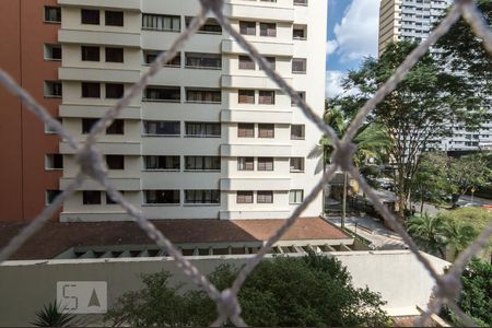 Vista de apartamento à venda com 3 quartos, 80m² em Alphaville Industrial, Barueri