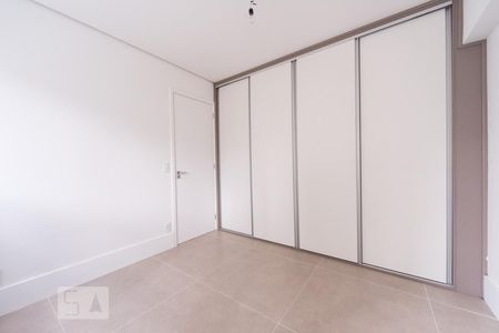 Quarto de apartamento à venda com 1 quarto, 50m² em Jardim Europa, São Paulo
