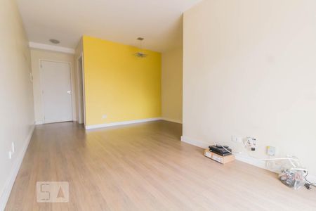 Sala de apartamento à venda com 2 quartos, 62m² em Vila Rosália, Guarulhos