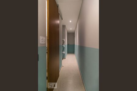 Hall de entrada de kitnet/studio para alugar com 1 quarto, 24m² em Botafogo, Rio de Janeiro