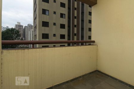 Varanda de apartamento para alugar com 3 quartos, 67m² em Cambuci, São Paulo