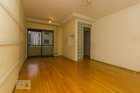 Sala de apartamento para alugar com 3 quartos, 67m² em Cambuci, São Paulo