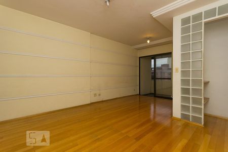 Sala de apartamento para alugar com 3 quartos, 67m² em Cambuci, São Paulo