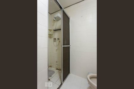 Banheiro de apartamento para alugar com 1 quarto, 46m² em Indianópolis, São Paulo