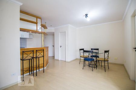 Apartamento para alugar com 56m², 1 quarto e 2 vagasSala