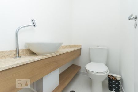 Lavabo de apartamento para alugar com 1 quarto, 49m² em Ipiranga, São Paulo