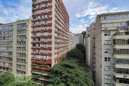 Vista Sala. de apartamento à venda com 2 quartos, 93m² em Leme, Rio de Janeiro