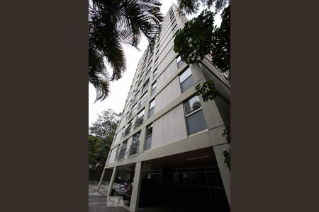 Apartamento à venda com 80m², 2 quartos e 1 vaga Apartamento à venda com 80m², 2 quartos e 1 vagafachada