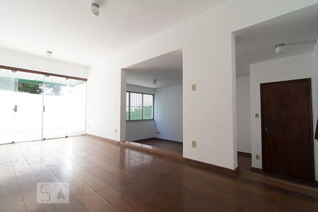 Sala de apartamento à venda com 4 quartos, 114m² em Carmo, Belo Horizonte