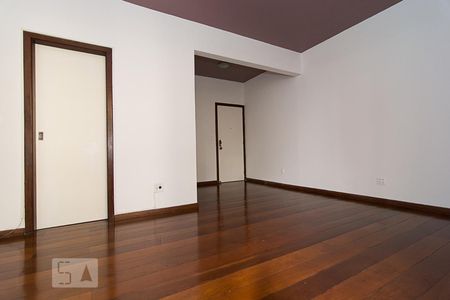 Sala de apartamento para alugar com 3 quartos, 88m² em Santo Antônio, Belo Horizonte