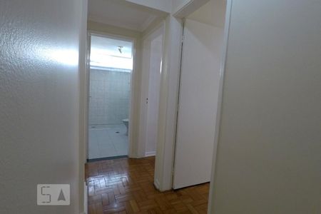 Corredor de apartamento para alugar com 2 quartos, 83m² em Vila Monumento, São Paulo