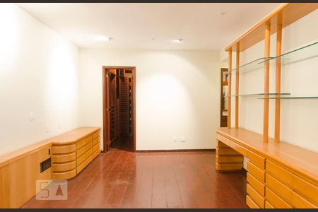 Suite de apartamento à venda com 3 quartos, 275m² em Lagoa, Rio de Janeiro