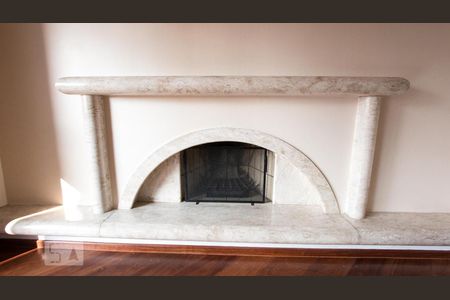 lareira de apartamento à venda com 4 quartos, 228m² em Vila Suzana, São Paulo