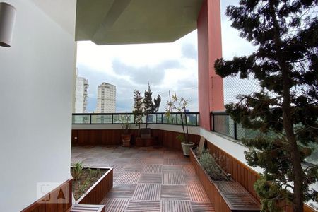 Vista da Sala de Estar de apartamento à venda com 4 quartos, 380m² em Vila Suzana, São Paulo