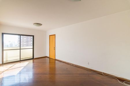 Sala de apartamento à venda com 3 quartos, 110m² em Vila Gilda, Santo André