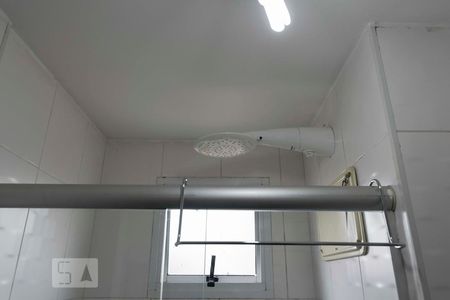 Banheiro (Chuveiro) de apartamento à venda com 2 quartos, 49m² em Vila Firmiano Pinto, São Paulo