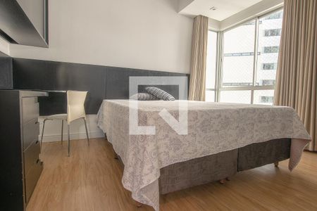 Quarto de apartamento à venda com 1 quarto, 50m² em Lourdes, Belo Horizonte