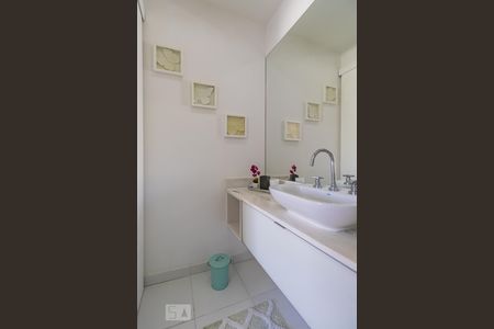 Banheiro de apartamento para alugar com 1 quarto, 51m² em Melville Empresarial Ii, Barueri