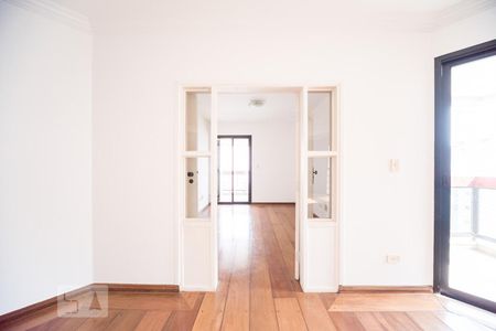 Sala de apartamento para alugar com 3 quartos, 150m² em Vila Olímpia, São Paulo