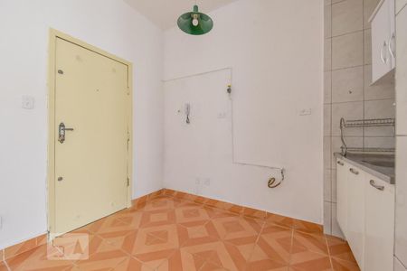 Cozinha de kitnet/studio à venda com 1 quarto, 33m² em Centro, São Paulo