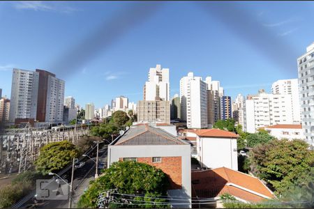 Vista da sacada de apartamento para alugar com 2 quartos, 113m² em Vila Itapura, Campinas