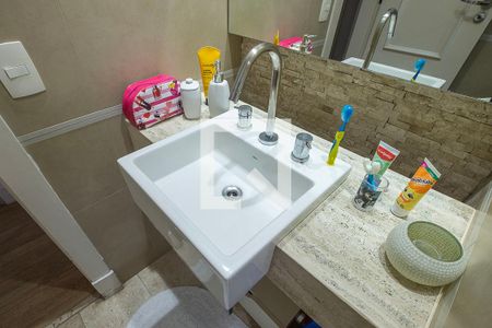 Apartamento à venda com 204m², 3 quartos e 2 vagas Apartamento à venda com 204m², 3 quartos e 2 vagasBanheiro