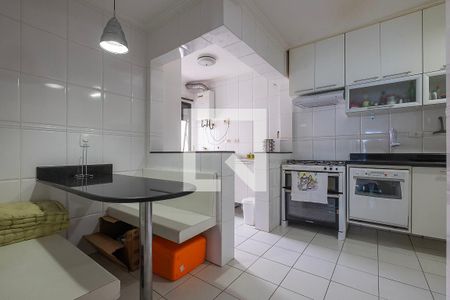Apartamento à venda com 204m², 3 quartos e 2 vagas Apartamento à venda com 204m², 3 quartos e 2 vagasCozinha