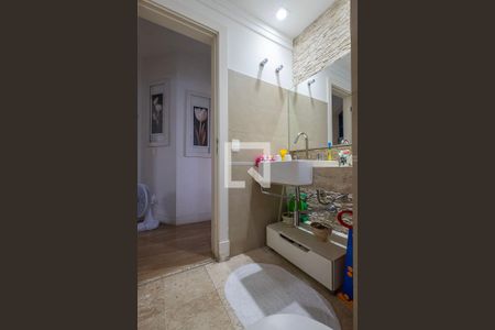 Apartamento à venda com 204m², 3 quartos e 2 vagas Apartamento à venda com 204m², 3 quartos e 2 vagasBanheiro