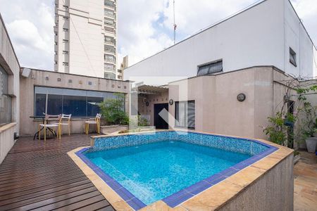 Apartamento à venda com 204m², 3 quartos e 2 vagas Apartamento à venda com 204m², 3 quartos e 2 vagasTerraço