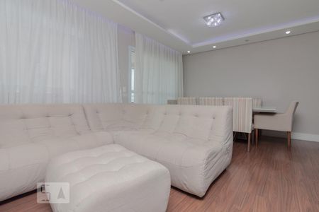 Sala de apartamento para alugar com 2 quartos, 76m² em Parque Reboucas, São Paulo