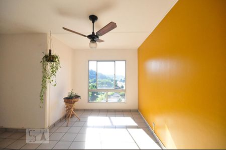 Apartamento para alugar com 70m², 3 quartos e 1 vagaSala