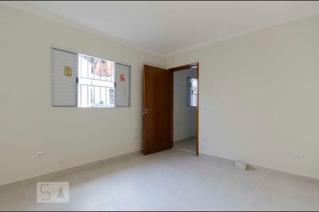 Quarto 1 de casa para alugar com 2 quartos, 70m² em Vila Baruel, São Paulo