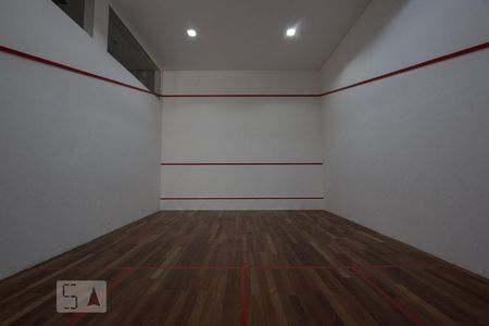 quadra de squash de apartamento para alugar com 2 quartos, 120m² em Jardim Leonor, São Paulo