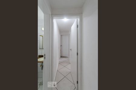 Corredor de acesso aos dormitórios e banheiros de apartamento para alugar com 3 quartos, 100m² em Leblon, Rio de Janeiro