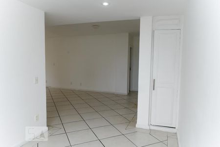 Sala de apartamento para alugar com 3 quartos, 100m² em Leblon, Rio de Janeiro