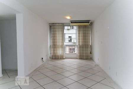 Sala de apartamento para alugar com 3 quartos, 100m² em Leblon, Rio de Janeiro