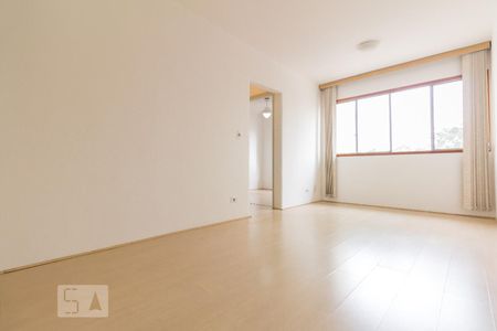 Sala de apartamento para alugar com 1 quarto, 43m² em Campo Belo, São Paulo