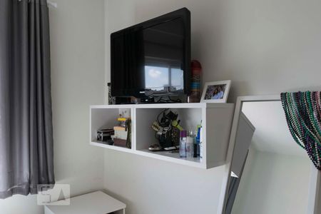 Quarto (Armários) de apartamento para alugar com 1 quarto, 45m² em Cambuci, São Paulo